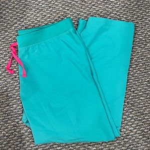 RARE SURGICAL GREEN LIVINGSTON XLP FIGS